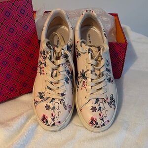 Tory Burch Women's Floral Beige Sneakers